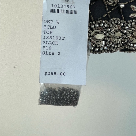 AFTER FIVE beautiful beading top - Picture 6 of 7